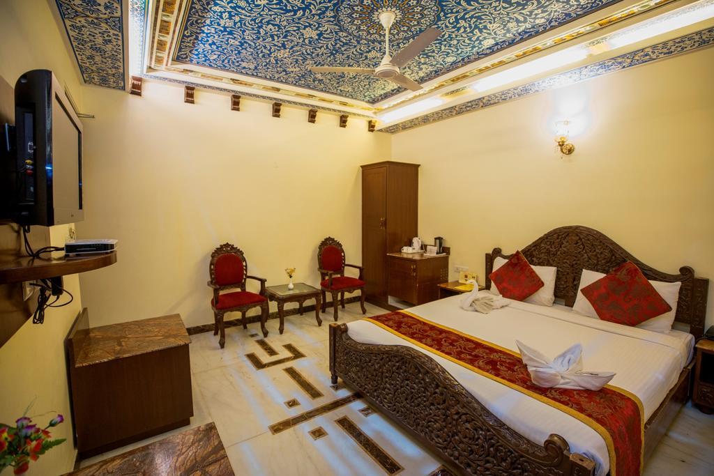 Nahargarh Haveli-Near Train Station Metro Hotel Jaipur Eksteriør billede