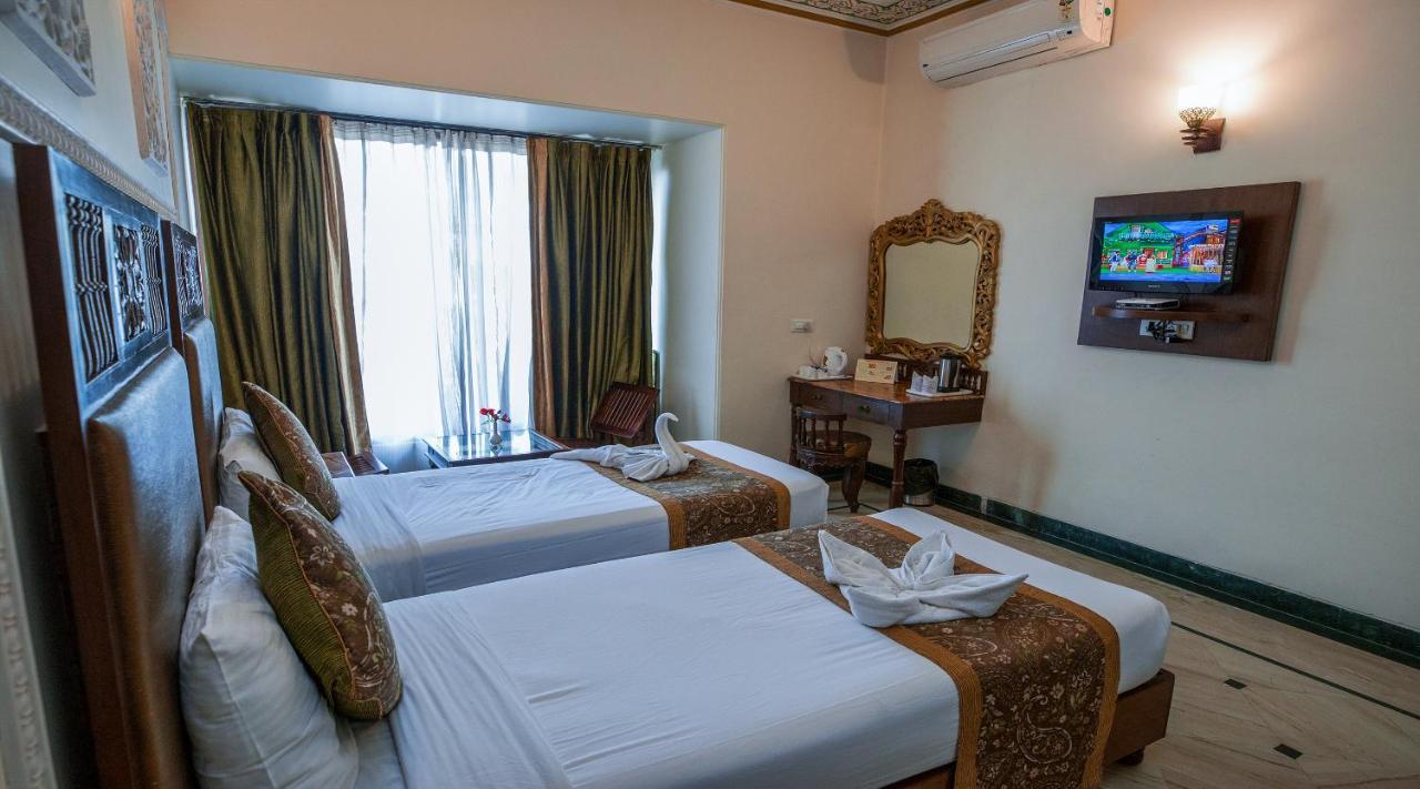 Nahargarh Haveli-Near Train Station Metro Hotel Jaipur Eksteriør billede